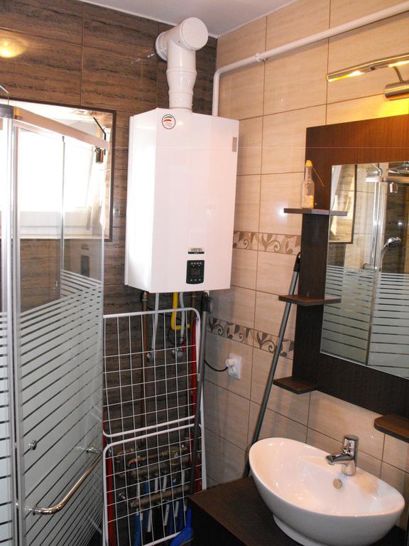 Ferienwohnung Negga Apartman Hajdúszoboszló Zimmer foto